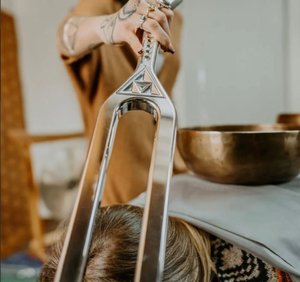 ส้อมอลูมิเนียมขัดเงาขนาดยักษ์สำหรับปรับแต่ง528Hz & 432Hz - Product Image 6