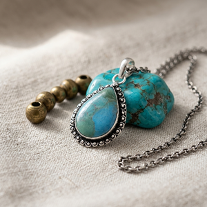 Pendentif en alliage de cuivre en forme de poire en turquoise naturelle, fait main, serti de pierres précieuses, plaqué argent antique, bijoux bohèmes, vente en gros - Product Image 3