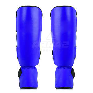 Espinilleras Ligeras Hechas en Pakistán con Diseño Flexible y Comodidad para Uso Prolongado, Espinilleras Duraderas - Product Image 3