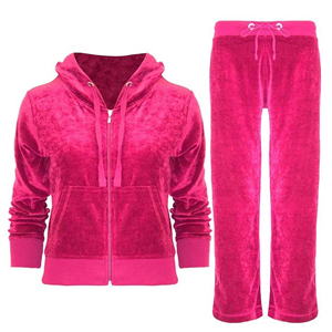 Conjuntos de Dos Piezas de Lujo para Mujer 2026: Chándales de Terciopelo de Diseñador con Logotipo Bordado Personalizado, Top Corto Ajustado y Pantalones con Capucha - Product Image 1