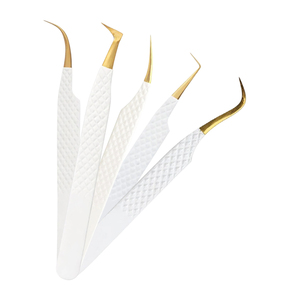 Pinzas de Fibra de Plasma Doradas para Extensión de Pestañas, Pinzas para Pestañas con Logotipo Personalizado, Juego de Pinzas con Mango Antideslizante de Bahasa Pro - Product Image 1