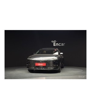 Hyundai Grandeur Calligraphy 2024 avec boîte de vitesses automatique, 4 886 km, sièges en cuir, conduite à gauche - Product Image 3