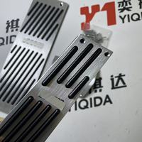 YIQIDA pour BMW Série 3, kits intérieurs perforés, couvre-pédales de frein et d'accélérateur en alliage d'aluminium, 3 pièces avec vis antidérapantes