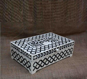 Boîte à bijoux personnalisée de haute qualité OEM avec sac pour collier incrustation d'os en bois naturel fabriquée à la main directement pour l'artisanat en résine à la maison - Product Image 1