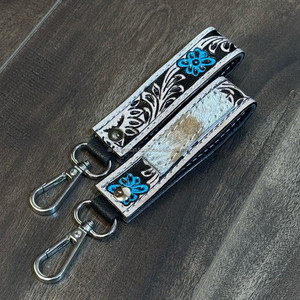 พวงกุญแจหนังวัวแท้ลายดอกไม้ทำด้วยมือแบบใหม่พวงกุญแจหนังวัวแท้พวงกุญแจน่ารักสำหรับผู้หญิง - Product Image 5