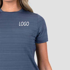 Ensemble décontracté deux pièces en coton pour femme : haut à manches courtes et short, col en V, service OEM - Product Image 4