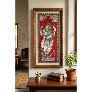 Pintura Pattachitra Hecha a Mano en Blanco y Negro de la Diosa Saraswati con Fondo Rojo - Decoración para Colgar en la Pared de la Sala de Estar - Product Image 5