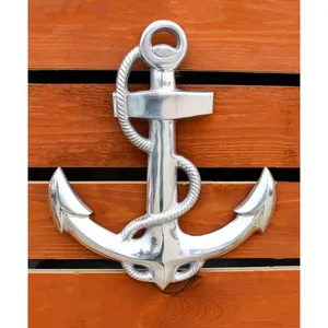 Escultura Metálica Decorativa Hecha a Mano de Lujo, Pieza Premium para Decoración de Sala de Estar Moderna, Colecciones ZAHID EXPORTS - Product Image 3