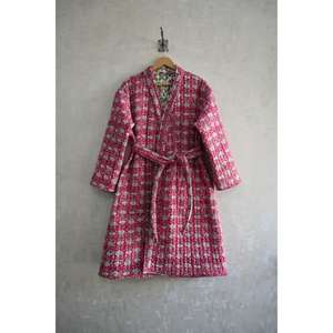 Chaqueta Acolchada de Algodón Estilo Boho Reversible, Abrigo Largo para Mujer, Bata Kantha, Abrigo Indio Hecho a Mano - Product Image 4