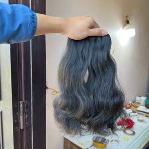 Extensiones de Cabello Humano Natural Ondulado Vietnamita, Sin Procesar, Sin Remy, con Doble Trama a Máquina, de un Solo Donante, Sin Mezclas, Sin Silicona, Sin Químicos - Product Image 1