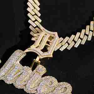 Colgante de moissanita con letra personalizada, estilo hip hop, con letras tipo burbuja, aspecto de diamante, cadena de lujo. - Product Image 6