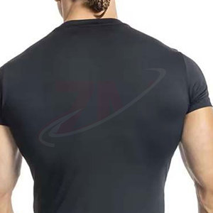 เสื้อยืดคอมเพรสชั่นผู้ชายแบบ OEM สำหรับออกกำลังกาย แห้งเร็ว เหมาะสำหรับการฝึกซ้อมในยิมและกิจกรรมฟิตเนส - Product Image 4