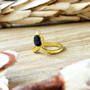 Nouvel Arrivage : Bagues en Laiton, Bague Délicate en Pierre de Soleil, Bijoux Bohèmes en Laiton pour Femme, Bague Couronne Ondulée Plaqué Or 18 carats pour Vente en Gros/OEM/ODM - Product Image 3