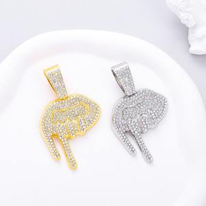 Collar de moda hip hop personalizado para hombre, cadena cubana de 13 mm, chapado en oro, con colgante de labios con incrustaciones de diamantes, estilo llamativo, para fiestas - Product Image 5