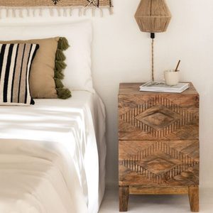 Carved Wooden Nightstand Two Drawer End <b>Table</b> Solid Wood <b>Bedside</b> Cabinet <b>Brown</b> Modern Bedroom Furniture - Product Image 2
