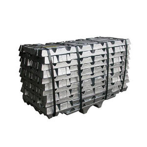 <b>Aluminium</b> <b>ingot</b> used in automotive construction and engineering - Product Image 4