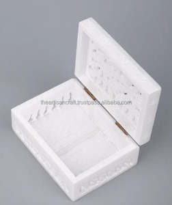 Joyero de mármol blanco hecho a mano elegante Almacenamiento de piedra cuadrada con Jalil tallado joyero artesanal - Product Image 3