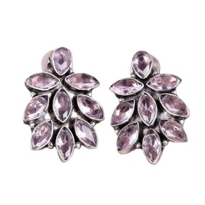 Boucles d'oreilles tendance ethniques bohèmes en acier inoxydable et laiton avec serti floral et jade pour femmes, prix de gros, fournisseur en gros - Product Image 1