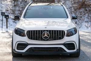 Mercedes-AMG <span class=keywords><strong>GLC</strong></span> 63 d'occasion haut de gamme, 2019, V8 turbocompressé, transmission intégrale, très bien équipée - Product Image 2
