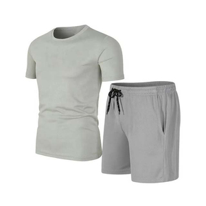 ชุดเซ็ตคู่ลำลองแฟชั่นฤดูร้อนสำหรับผู้ชายมาใหม่ล่าสุด เสื้อยืดแขนสั้นพร้อมกางเกงขาสั้น ชุดสองชิ้นสุดเทรนด์ - Product Image 3