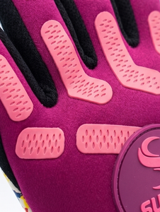 Guantes de Portero Juveniles Rainbow Splash |   Guantes de portero infantiles personalizados de silicona 3D con palma de látex antideslizante y diseño de salpicaduras de colores - Product Image 2