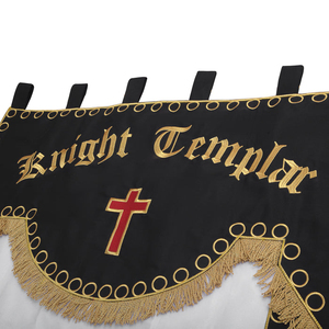 Delantal Masónico de Caballero Templario, Tela Negra, Cruz Bordada en Oro, Flecos de Hilo Metálico - Product Image 1