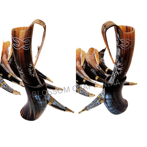 Corne à boire en laiton brillant de qualité standard viking, fabriquée à la main, écologique, avec poignée sculptée en ange, artisanat naturel - Product Image 4