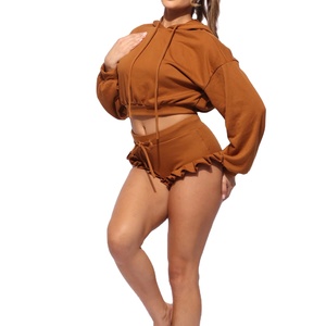 Conjunto de Dos Piezas para Mujer con Logotipo Personalizado, Sudadera Corta y Pantalones Cortos, Estilo Urbano, Felpa de Poliéster/Algodón, Atuendo de Primavera 2026 - Product Image 2