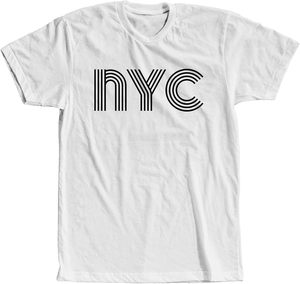 Camiseta de Hombre Azul Marino con Estampado de NYC, Manga Corta, Cuello Redondo, Corte Regular, 100% Algodón Jersey, Logotipo Frontal - Product Image 3
