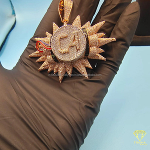 Colgante de Lujo con Inicial EA Estilo Sunburst Iced Out, Joyería de Declaración Hip Hop, Colgante Iced Out, Joyería Hip Hop, Colgante Bling de Lujo - Product Image 2