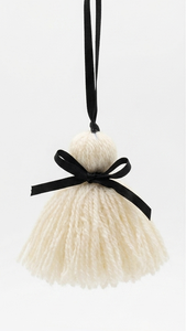Panier de rangement en rotin avec pompon crème décoratif, décoration intérieure bohème, panier rond suspendu pour salle de bain - Product Image 5