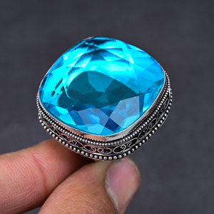 Anillo de Topacio Azul Facetado, Hermoso y Popular, Hecho a Mano, Chapado en Plata de Ley 925, Ovalado, de Lujo, Calidad Premium, Estilo Vintage - Product Image 4