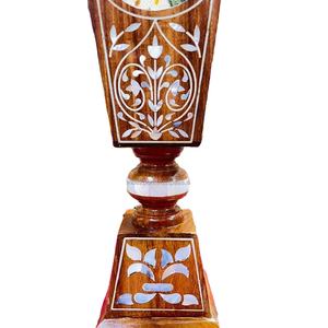 Brûleur d'encens en bois fait à la main Design moderne Couleur unique avec une utilisation de haute qualité pour la maison arabe de Falak World Export - Product Image 1