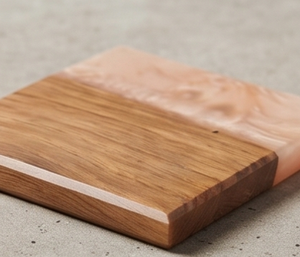 Sous-verres carrés en bois de noyer et résine époxy de qualité supérieure, design moderne pour la maison, l'hôtellerie, la vaisselle, accessoire de table élégant - Product Image 2