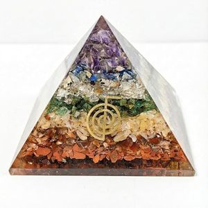 Pyramide en laiton écologique gravée au laser pour le sport et les jeux, taille 30-35 mm, couleur pêche, lot de 1 pièce - Product Image 2