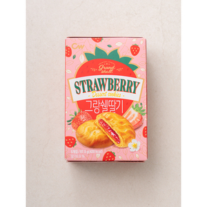 Cheongwoo Grandshell Strawberry <b>Biscuits</b> - Product Image 1