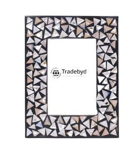 Marco de Fotos Artesanal Premium con Incrustaciones de Madreperla, Hecho a Mano por Tradebyd - Product Image 2