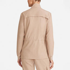 Chaqueta de trabajo personalizada para mujer, duradera y lavable, uniforme médico con bordado o logotipo personalizado para las necesidades diarias de trabajo. - Product Image 6