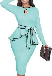 Robe Polo Sportive Formelle pour Femme - Coupe Ajustée Moulante - Vêtement Féminin à Manches Courtes avec Nom de Marque Personnalisé - Product Image 4