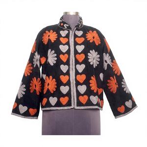 Chaqueta de Mujer con Bordado de Diseño, Chaqueta Tradicional Étnica de Primera Calidad para Otoño e Invierno, Ropa de Abrigo al por Mayor - Product Image 1