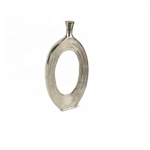Recién llegado, jarrón martillado de aluminio fundido con forma de tubo, jarrón de mesa moderno, florero de aluminio para decoración de sala de estar de oficina en casa - Product Image 5