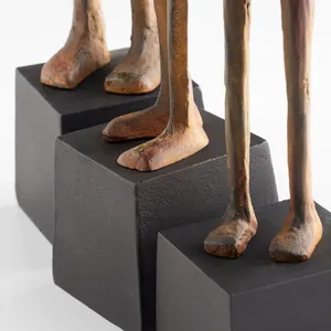 Escultura de Hierro Moderna y Lujosa, Centro de Mesa Decorativo para Hoteles de Lujo, Villas de Diseño, Oficinas Corporativas y Residencias Premium - Product Image 6
