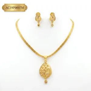 Elegante Juego de Collar con Colgante de Hojas, Chapado en Oro de 24K, con Circonita Cúbica, Joyería de Boda para Mujer AC19P0007M - Product Image 2