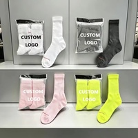 Entrepôt USA - Livraison en 5 à 7 jours - 4 paires de chaussettes tendance style hip-hop pour hommes et femmes, à semelle éponge