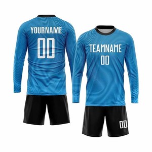 Uniforme de fútbol personalizado con nombre del equipo, jersey de manga larga y pantalones cortos con sublimación impresa - Product Image 3