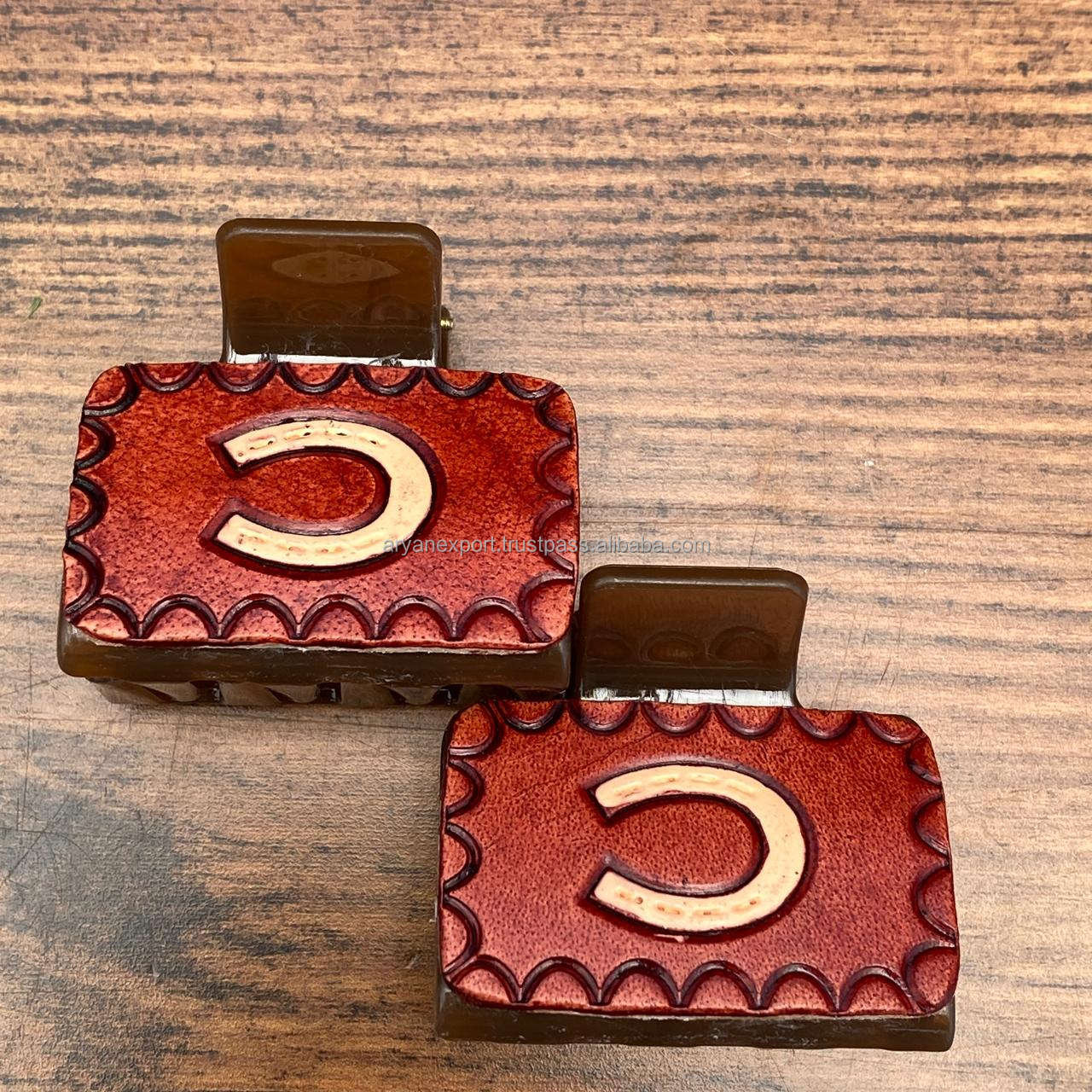 สีน้ำตาล