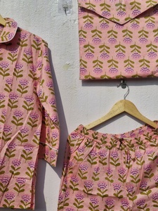 Ensemble de pyjama en coton imprimé floral Buta avec pochette, vêtements de détente pour femmes, ensemble de nuit coordonné, vêtements de nuit doux et respirants - Product Image 4