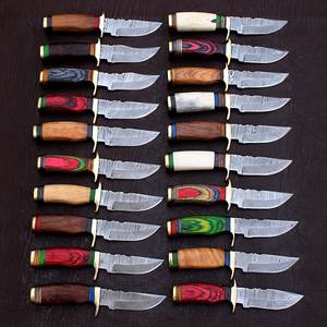 Couteaux de chasse Damas faits main de qualité supérieure, utilitaires, pour le camping, le bricolage, avec manche en bois Pakka, garantie 3 ans, vente en gros - Product Image 3