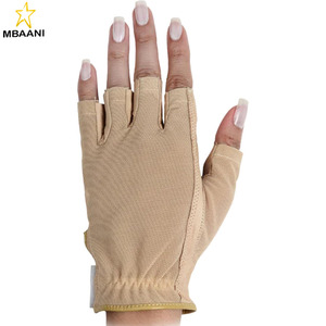 Demi-gant de golf pour femme Solar Tan |   Tissu filtrant UV SPF 10, design respirant et rafraîchissant sans doigts pour un bronzage uniforme - Product Image 1