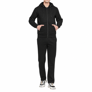 Conjunto Deportivo Personalizado para Hombre con Bloques de Color, Chaqueta con Cierre Completo y Cuello Alto y Pantalones Deportivos a Juego - Product Image 3
